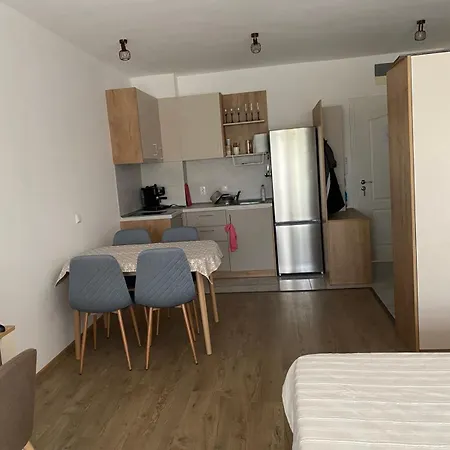 Allure - Lighthouse B35